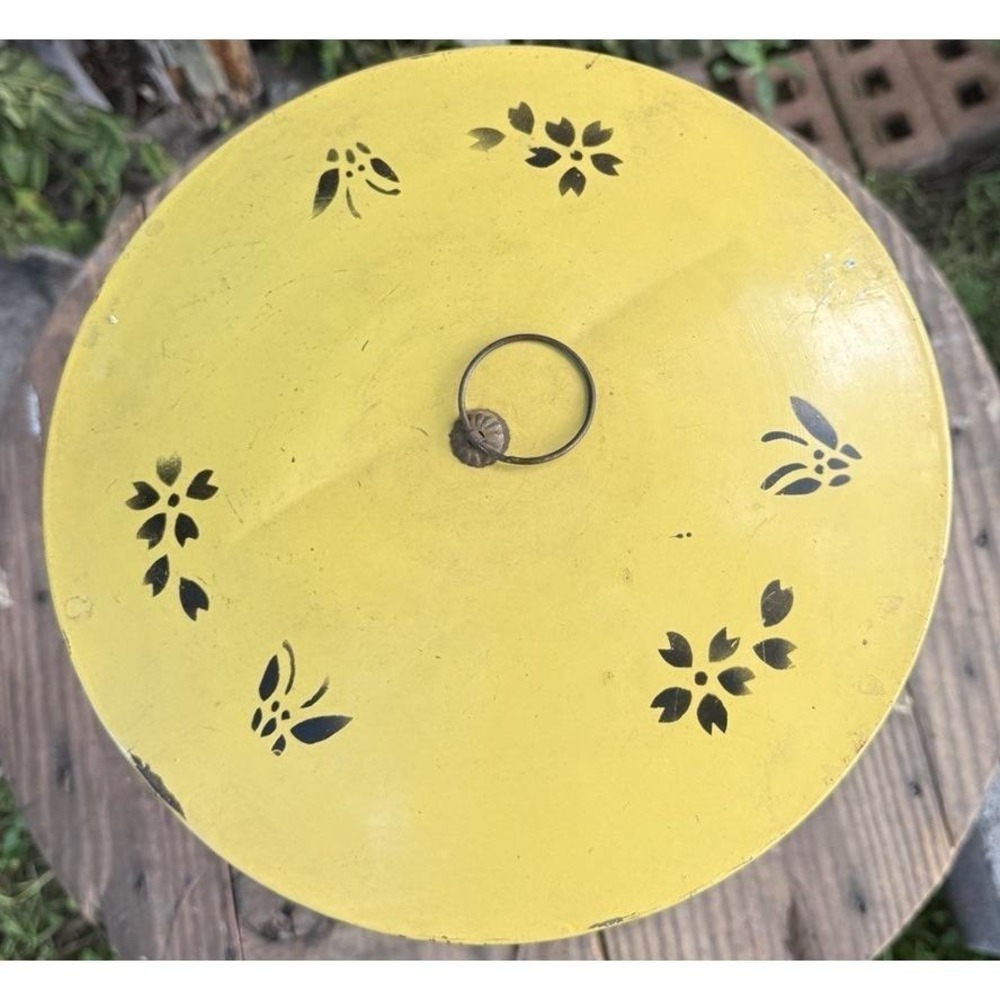Vintage Round Yellow Metal Bird Cage Hanging/Table 14x11 Cottage Granny - Picture 2 of 3
